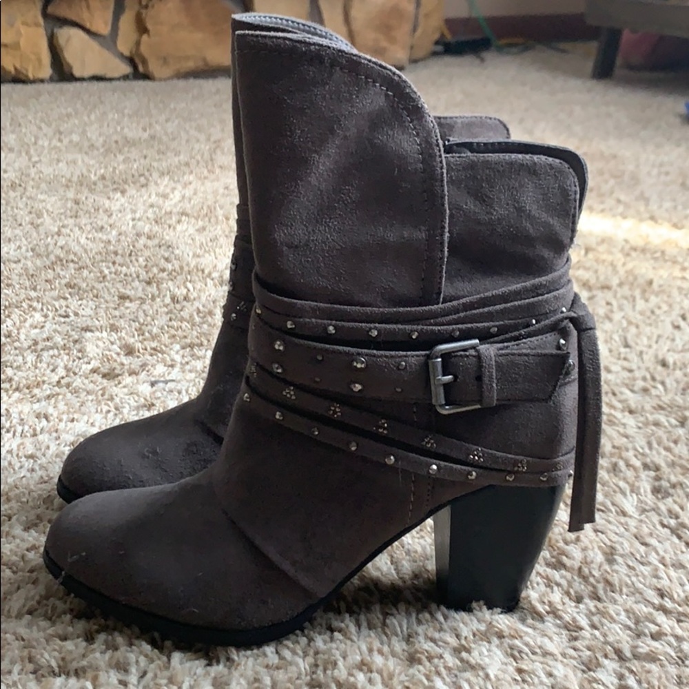 Gray boots